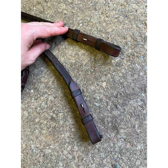 Braided Lace Reins with White Stitching - Picture 5 of 7